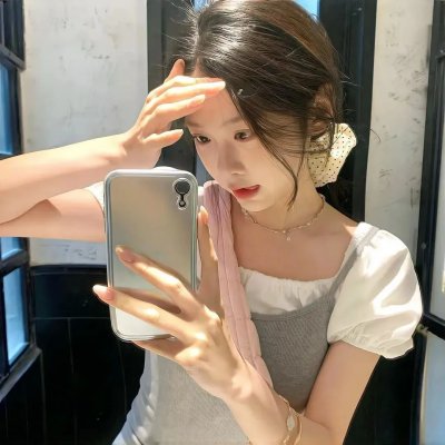 所以......和黑粉结婚了